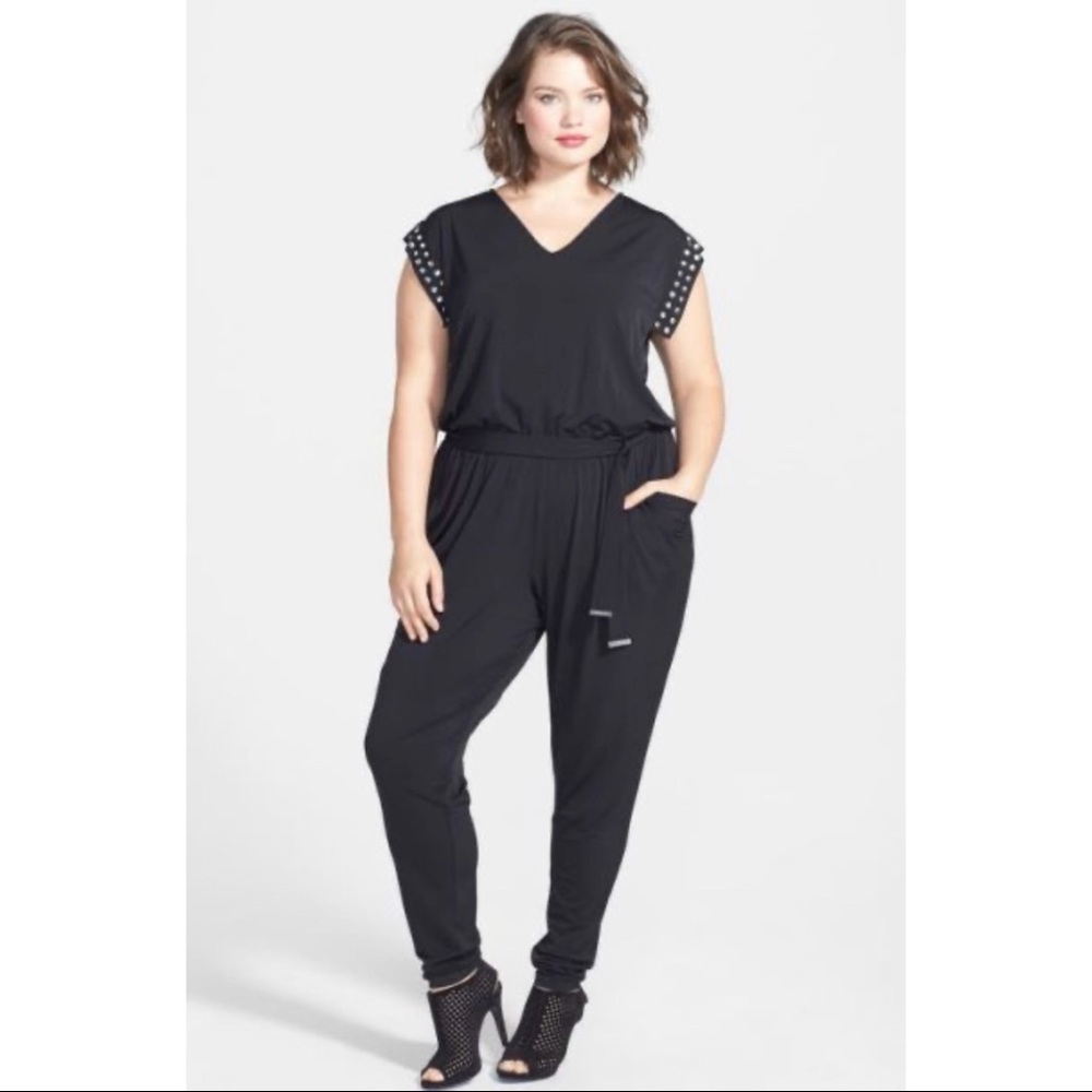 1x Michael Kors Cap Sleeve Jumpsuit Romper